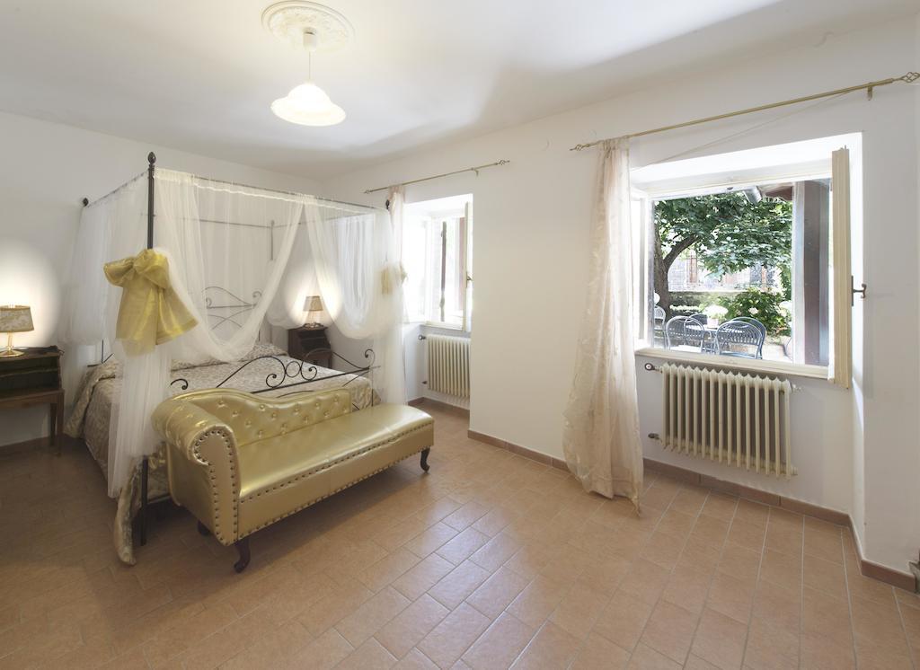 Bed and Breakfast Residenza Di Via Piccardi Gubbio Pokój zdjęcie